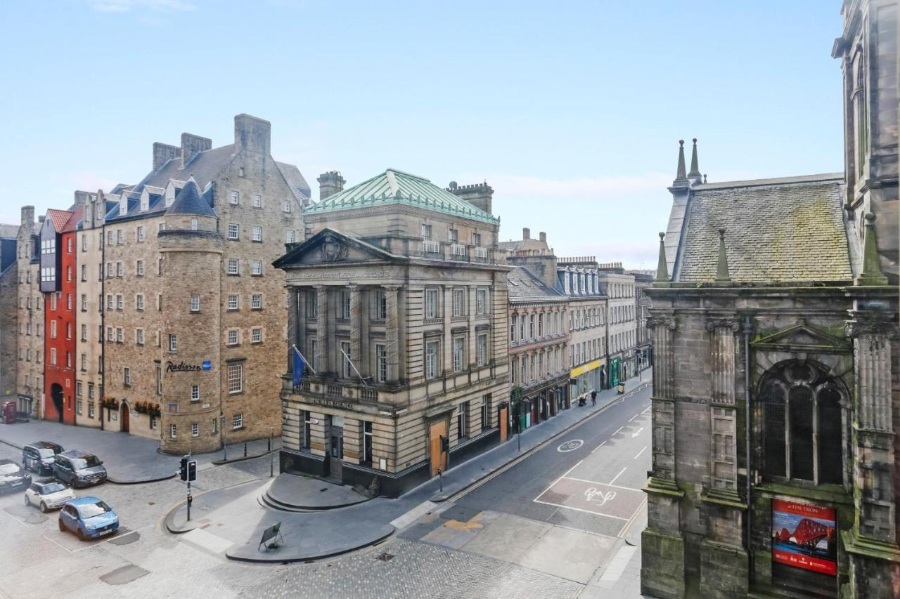 Royal Mile Mansions 14 Daire Edinburgh Dış mekan fotoğraf